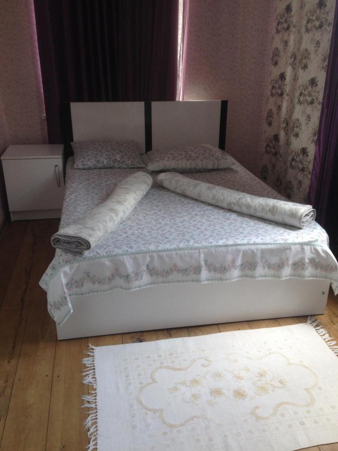 Natia Hotel Телави Екстериор снимка